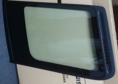 LH SIDE WIN W/ENCAP GN GENUINE+REAR A/C